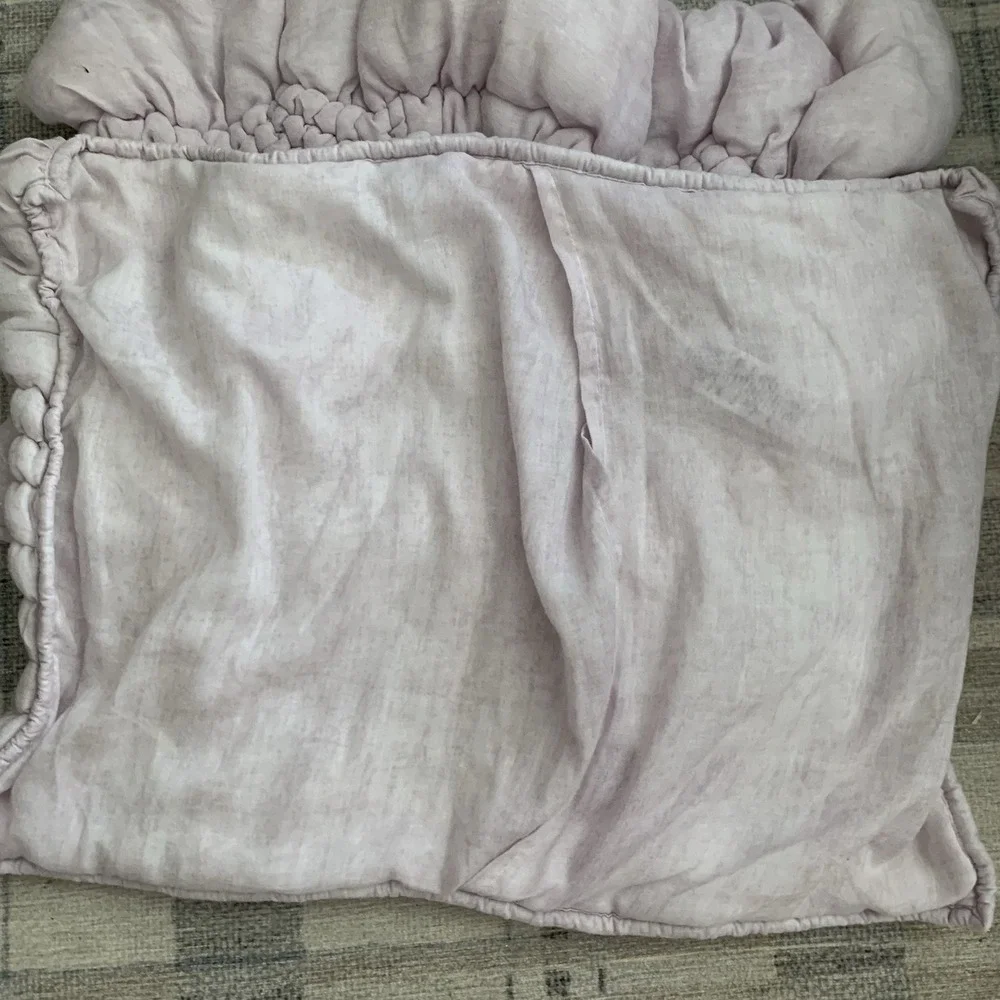 Set 2 Pottery Barn Teen Marshmellow shams